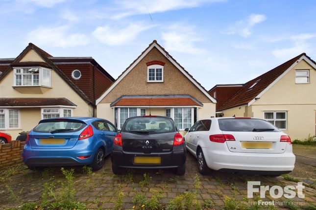 Sandells Avenue, Ashford, Surrey, TW15 4 bed detached house for sale