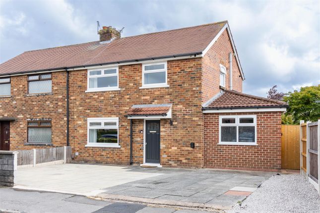 4 bedroom semi-detached house for sale