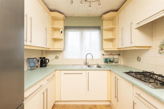 3 bed detached bungalow