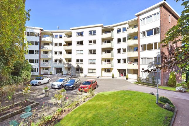 Queen's Close, Lancaster Road, Harrogate 2 bed flat for sale