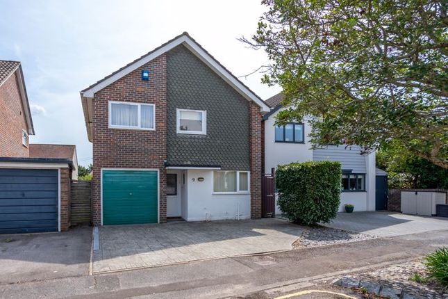 Clydesdale Avenue, Chichester 4 bed detached house for sale