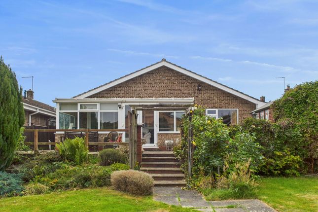 Avon Road, Gedling, Nottingham 2 bed detached bungalow for sale