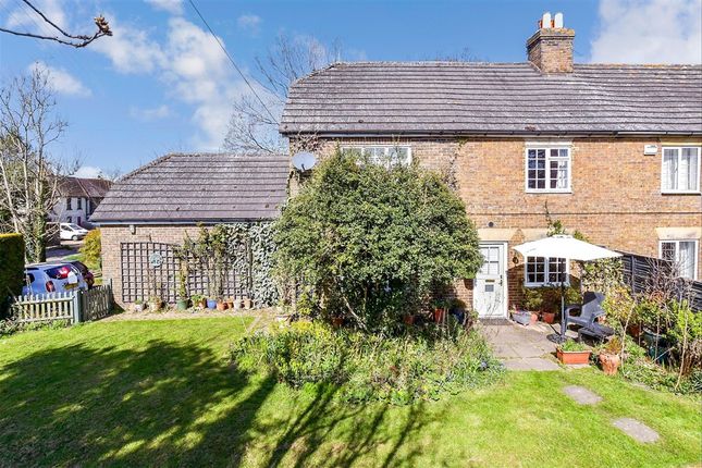 West Street, Hunton, Maidstone, Kent 4 bed end of terrace house for sale