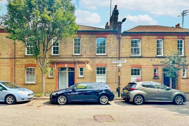 2 bedroom maisonette for sale