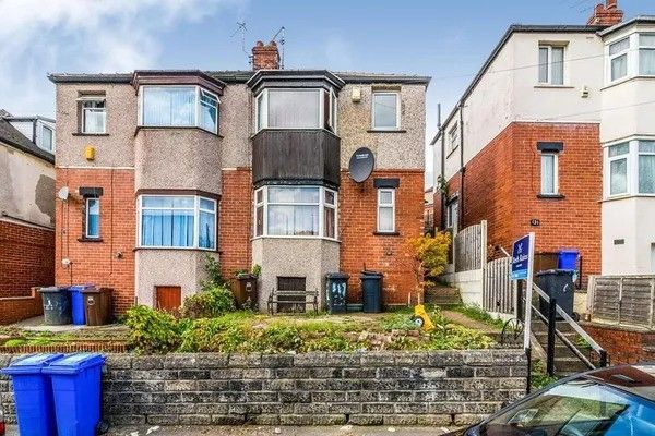 3 bed semi-detached house