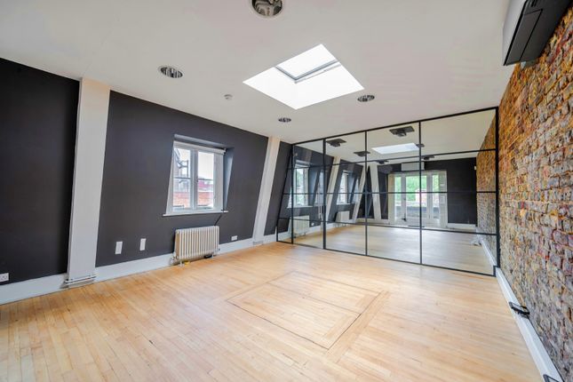 St John Street, Clerkenwell, London... 2 bed flat for sale