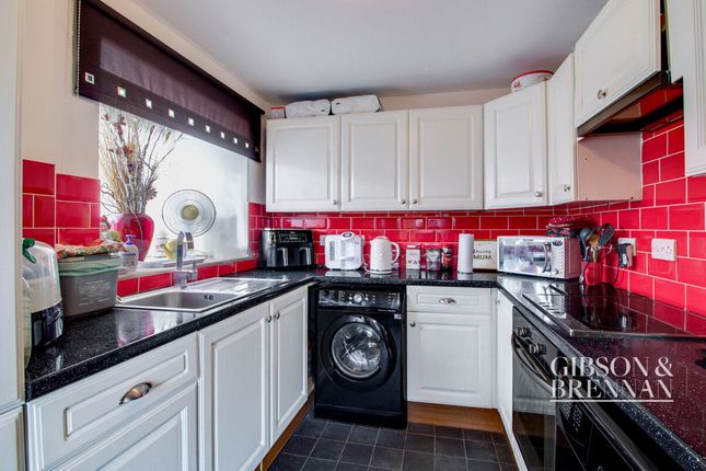 Langford Grove, Basildon, SS13 3 bed semi