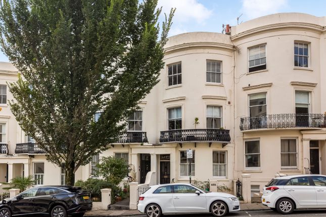 Lansdowne Place, Hove, BN3 2 bed flat for sale