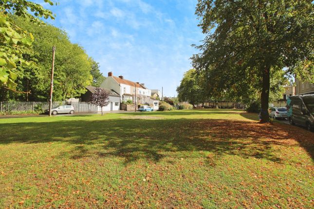 Bank Place, Bristol BS20 2 bed maisonette for sale