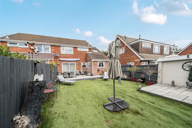 5 bed semi-detached house