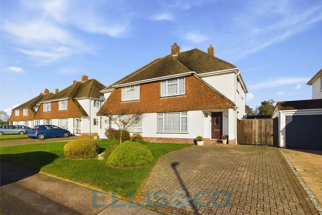 Walton Road, Tonbridge, Kent, TN10 3 bed semi