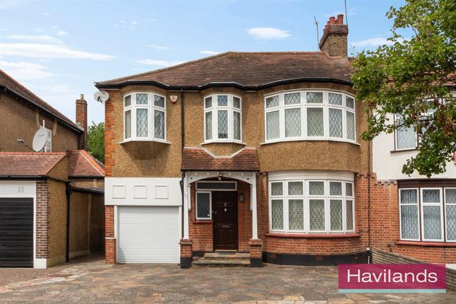 5 bedroom semi-detached house for sale