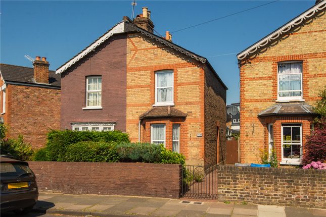 2 bedroom semi-detached house for sale