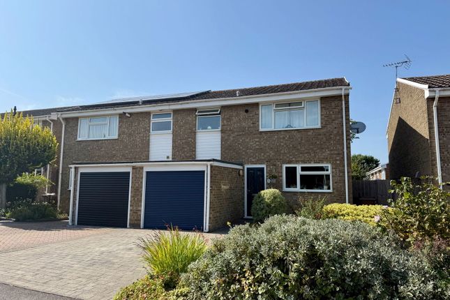Sandringham Road, Gillingham ME8 3 bed semi