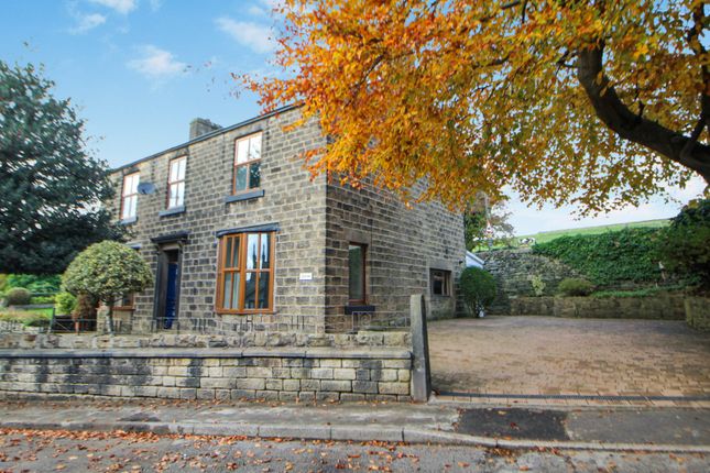 Old Road, Glossop SK13 3 bed detached house for sale