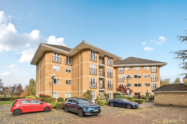 Norman Place, Reading, Berkshire 2 bed apartment for sale