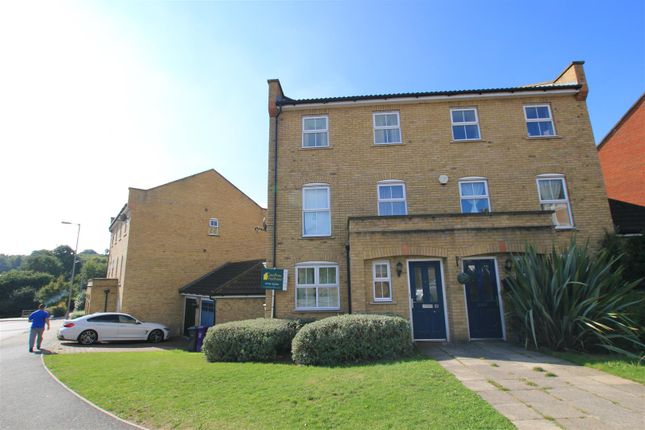 Whitehorse Lane, Great Ashby... 4 bed semi