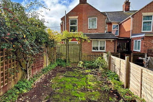 3 bedroom end of terrace house for sale