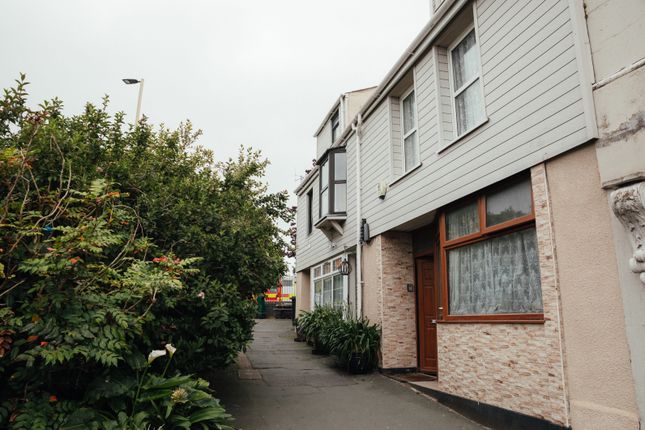 Higher Brook Street, Teignmouth TQ14 1 bed flat for sale