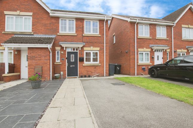 2 bedroom semi-detached house for sale