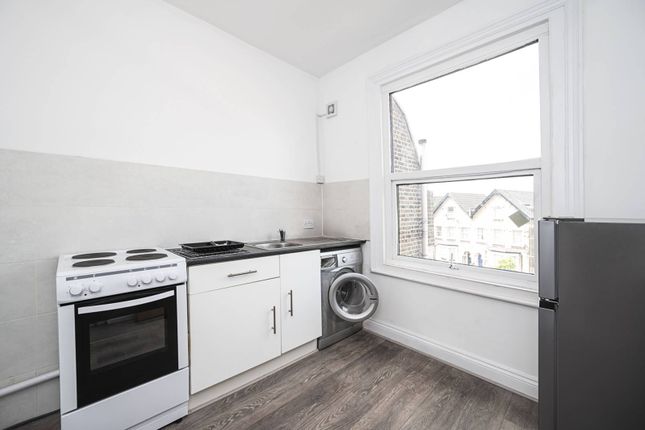 4 bed property