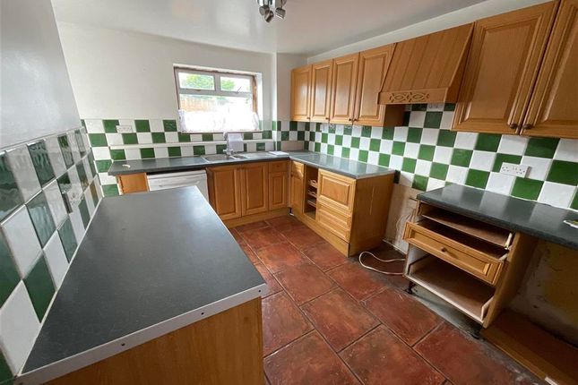 3 bed terraced house