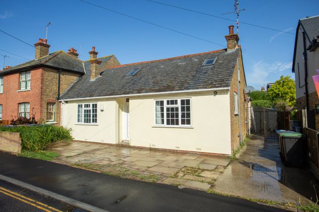 Argyle Road, Whitstable, CT5 4 bed bungalow for sale
