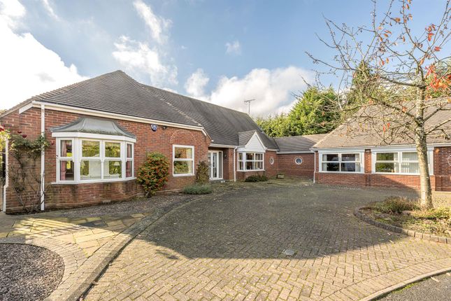 Redlake Road, Pedmore, DY9 0RU 4 bed detached bungalow for sale