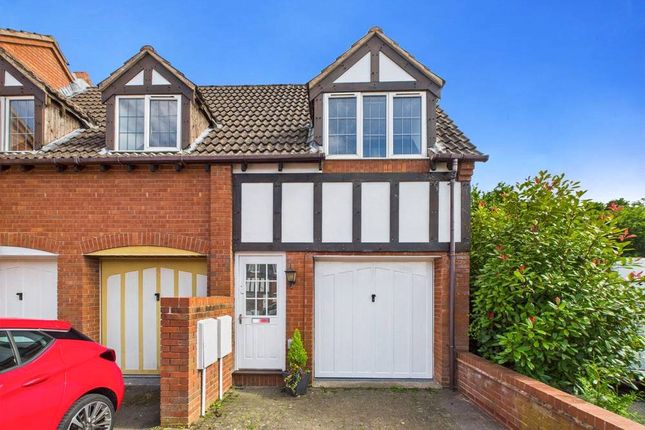 Holland Green, Worcester... 1 bed coach house for sale