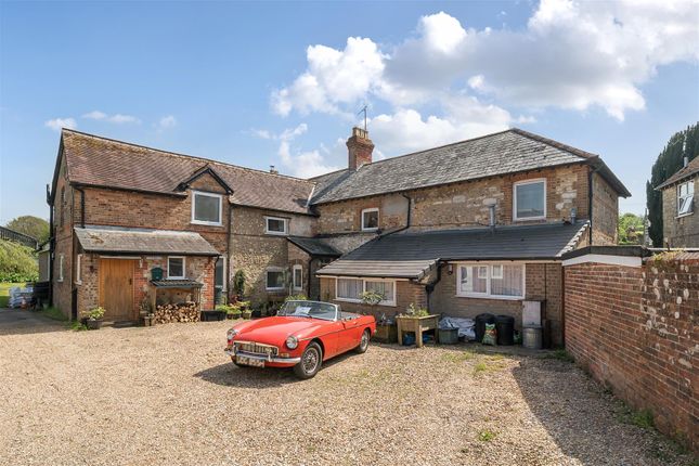 8 bed detached house