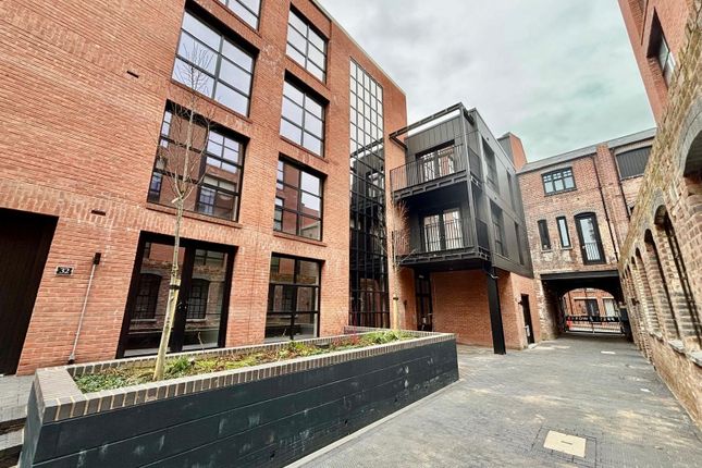 Northwood Street, Birmingham, B3 2 bed apartment for sale