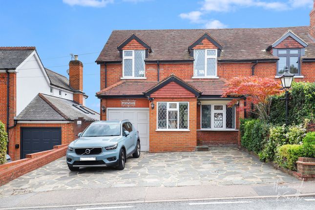 4 bedroom semi-detached house for sale