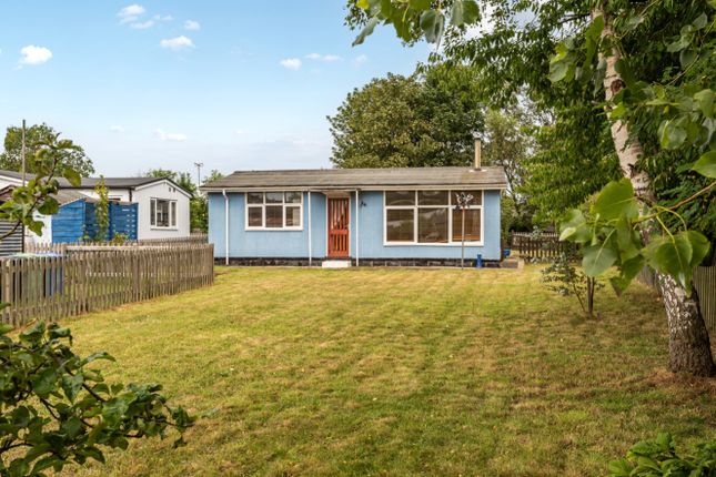 Humberston Fitties, Humberston... 2 bed chalet for sale