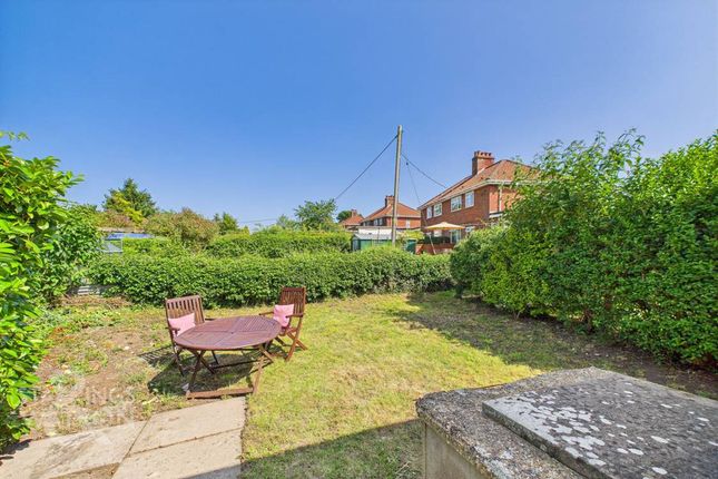 West End, Saxlingham Thorpe, Norwich 1 bed terraced bungalow for sale