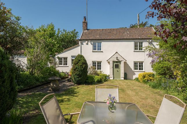 2 bedroom detached house for sale