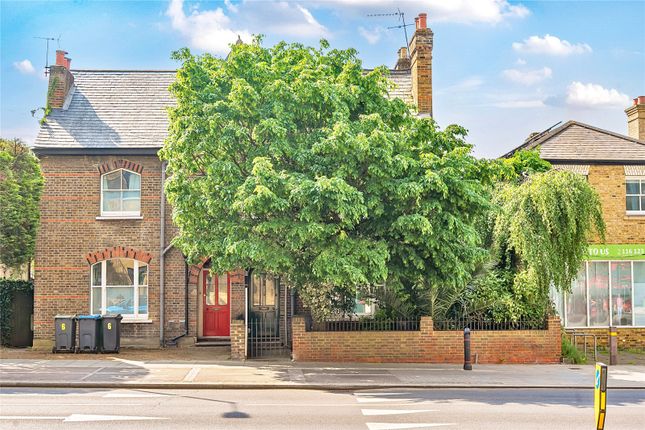Wheatfield Way, Kingston upon Thames... 3 bed semi