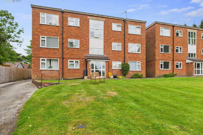 2 bed flat