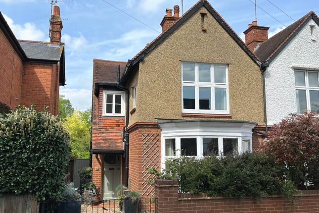 Harrogate Road, Caversham Heights... 3 bed semi