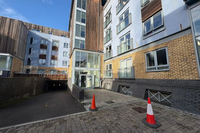 Quayside Drive, Colchester, CO2 1 bed apartment for sale