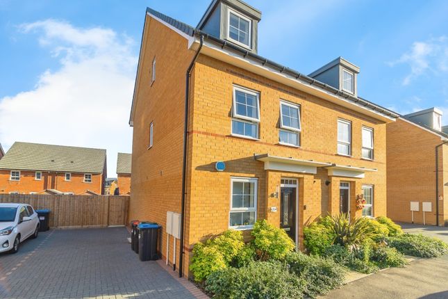 3 bed semi-detached house