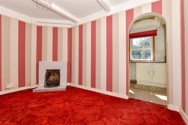 North View, Hersden, Canterbury, Kent 3 bed semi
