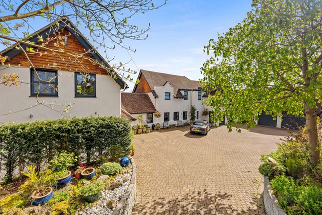 Tydcombe Road, Warlingham, CR6 7 bed detached house for sale