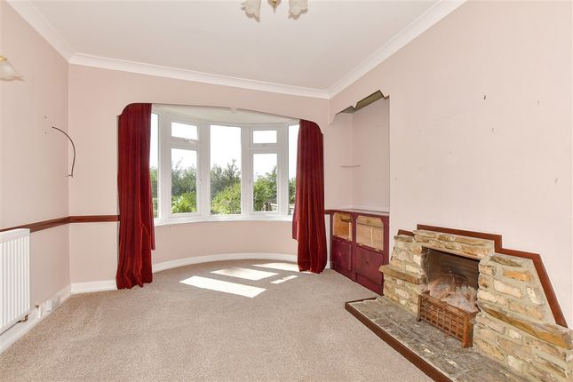 3 bed semi-detached house