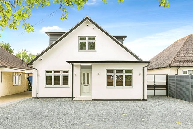 Green Lane, Chertsey, Surrey, KT16 4 bed detached house for sale