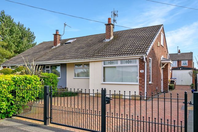 2 bedroom semi-detached bungalow for sale