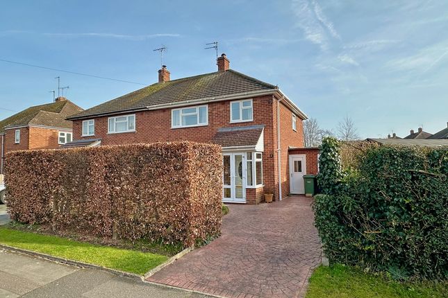 Andrew Road, Wallingford OX10 3 bed semi