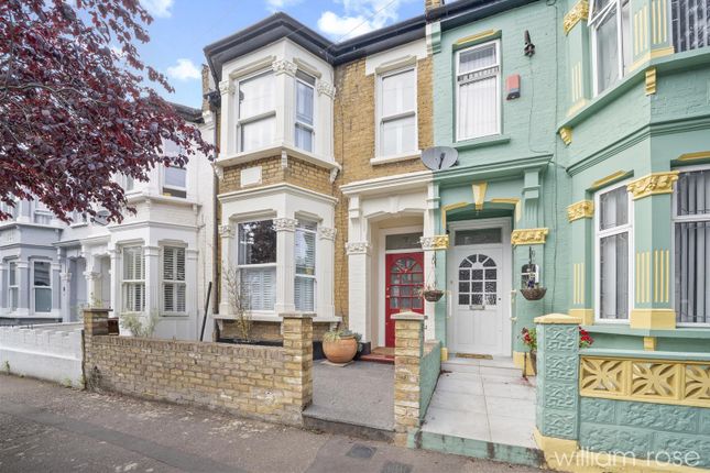 5 bedroom terraced house for sale