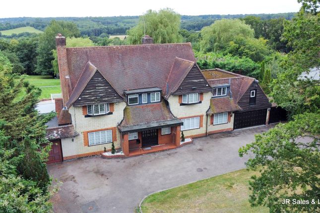 The Ridgeway, Cuffley 6 bed detached house for sale