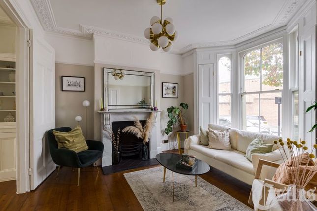 Clifden Road, E5 3 bed terraced house for sale
