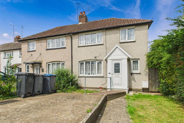 Chipstead Valley Road, Coulsdon CR5 2 bed house for sale